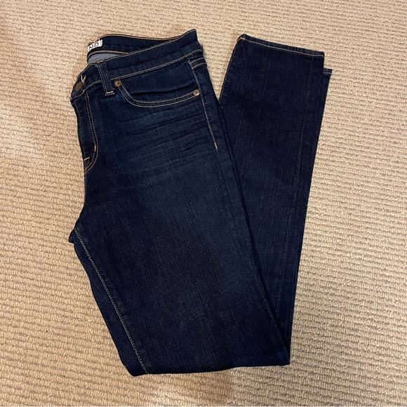 J Brand 811 Skinny Stretch Jeans - Picture 2 of 2